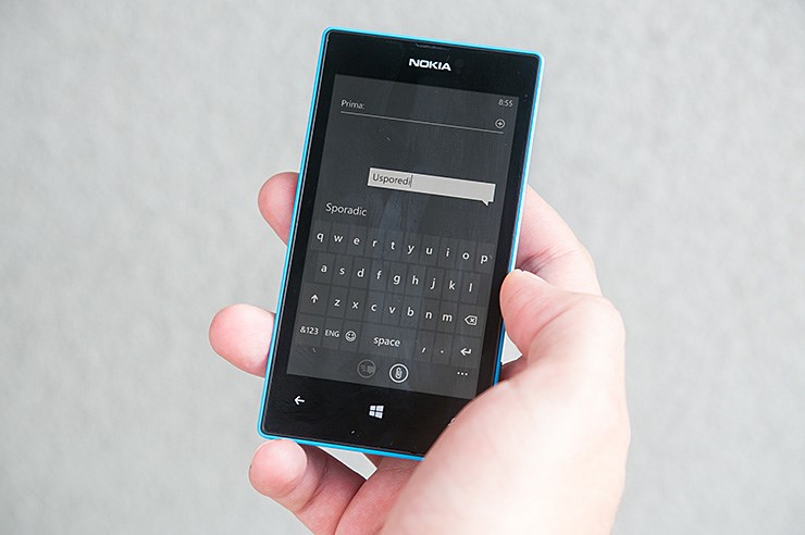Nokia Lumia 520 (10).jpg
